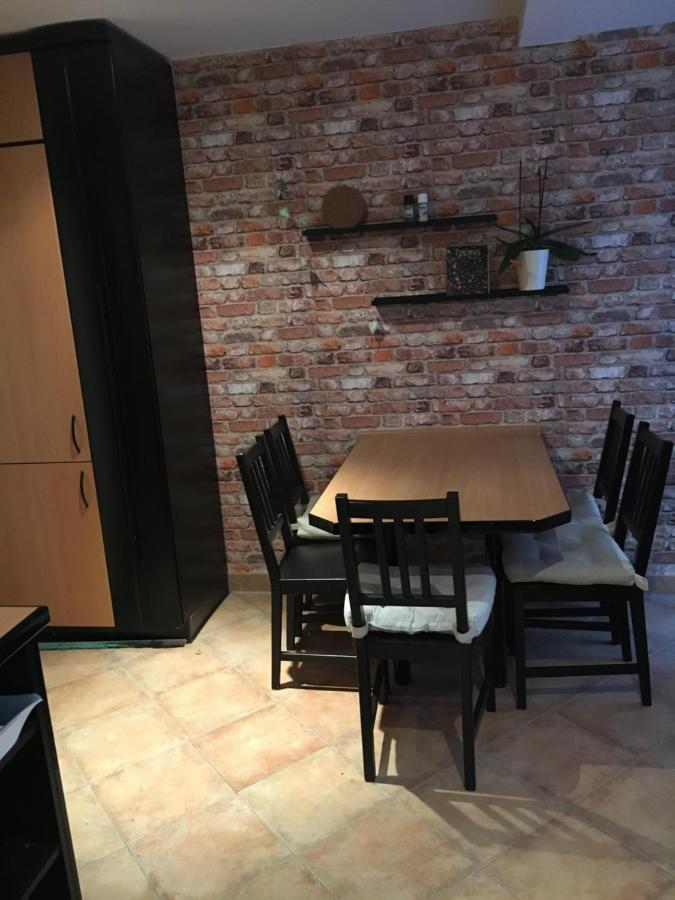 Maisonette Wohnung Mit Blick Ueber Die Stadt Ена Экстерьер фото