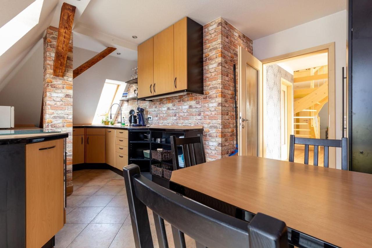 Maisonette Wohnung Mit Blick Ueber Die Stadt Ена Экстерьер фото